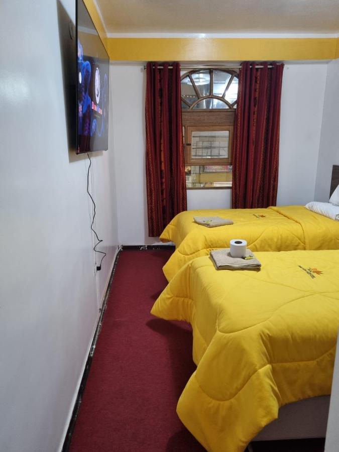 Hotel Valery II Уарас Екстер'єр фото