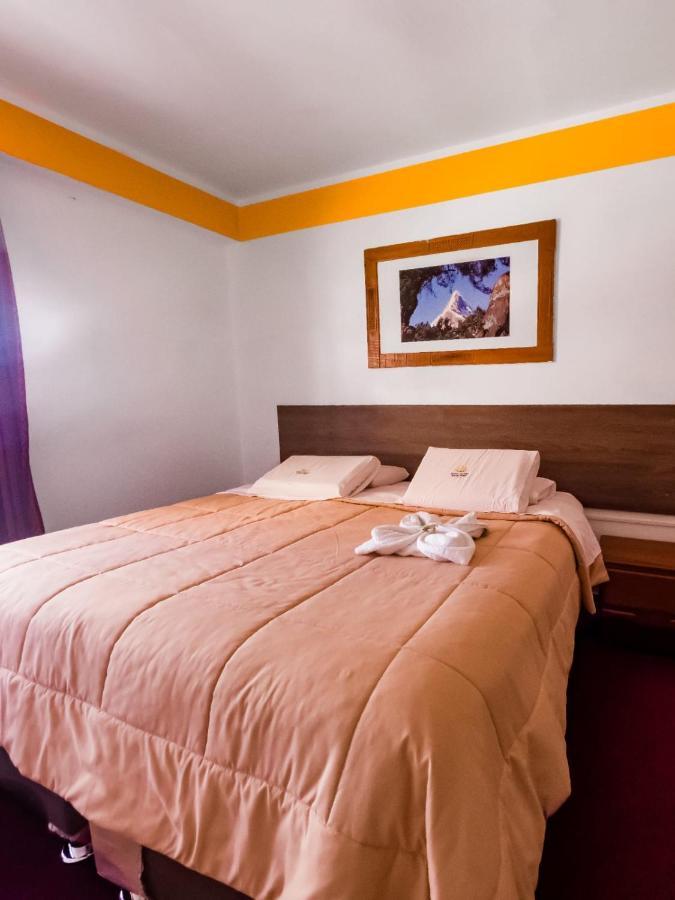 Hotel Valery II Уарас Екстер'єр фото