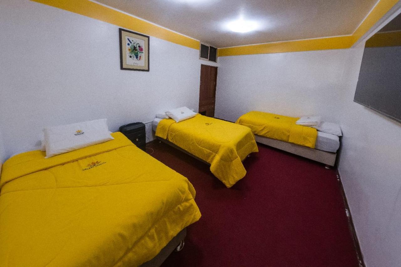 Hotel Valery II Уарас Екстер'єр фото